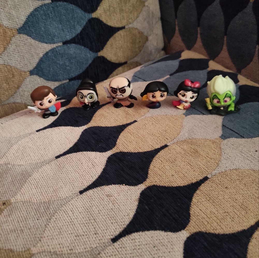 Disney Doorables Villans